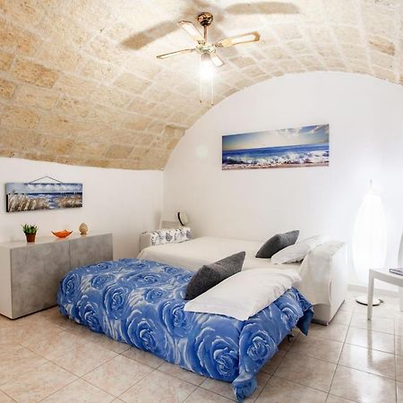 Monopoli Heartbeat - Apartment 200M From Sea Exterior photo